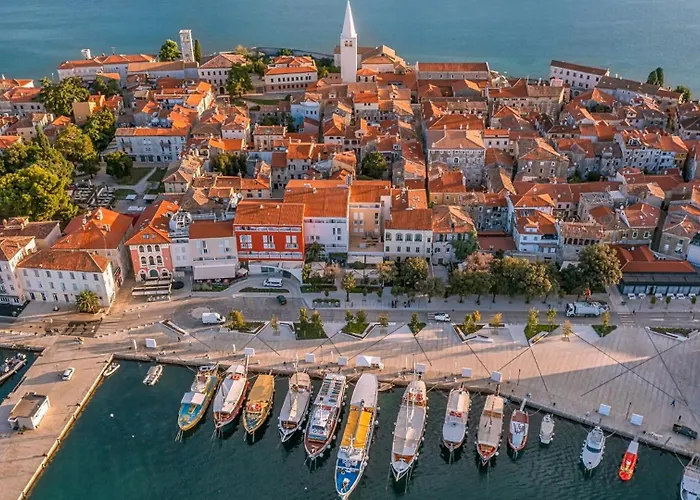 Villa Beautiful Bruna With Jacuzzi In *